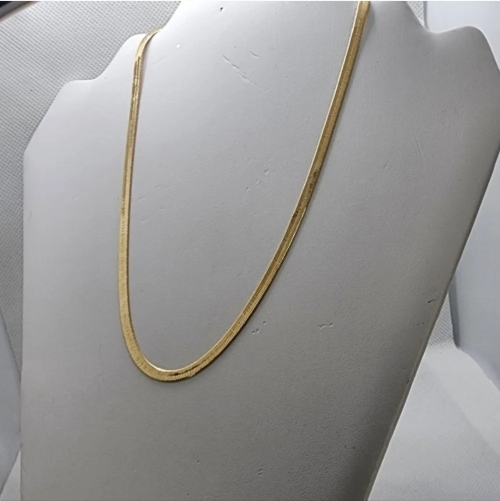 Brand New Brazilian 18k Gold Filled Herring Bone Necklace